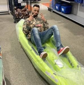 Meet your Posher, Jay